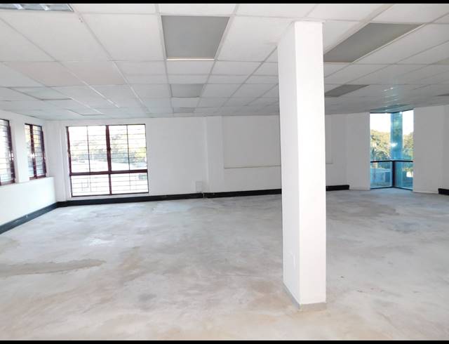 229M² OFFICE TO LET IN FERNDALE